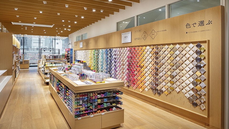 銀座 伊東屋　本店