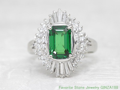 Tsavorite 0.47ct Ring